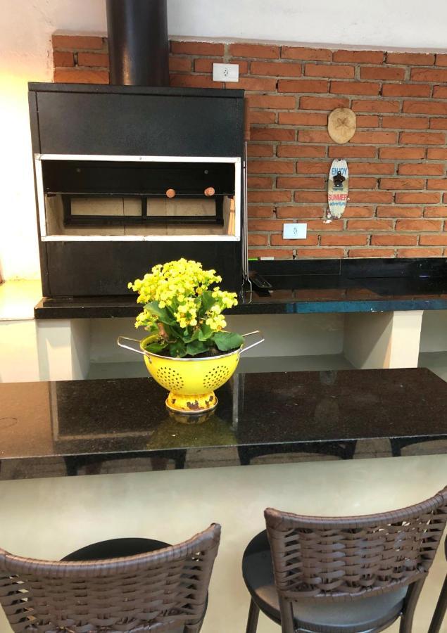 Ótima localização! Casa Tulipa, Praia de Pernambuco Guarujá Exterior foto